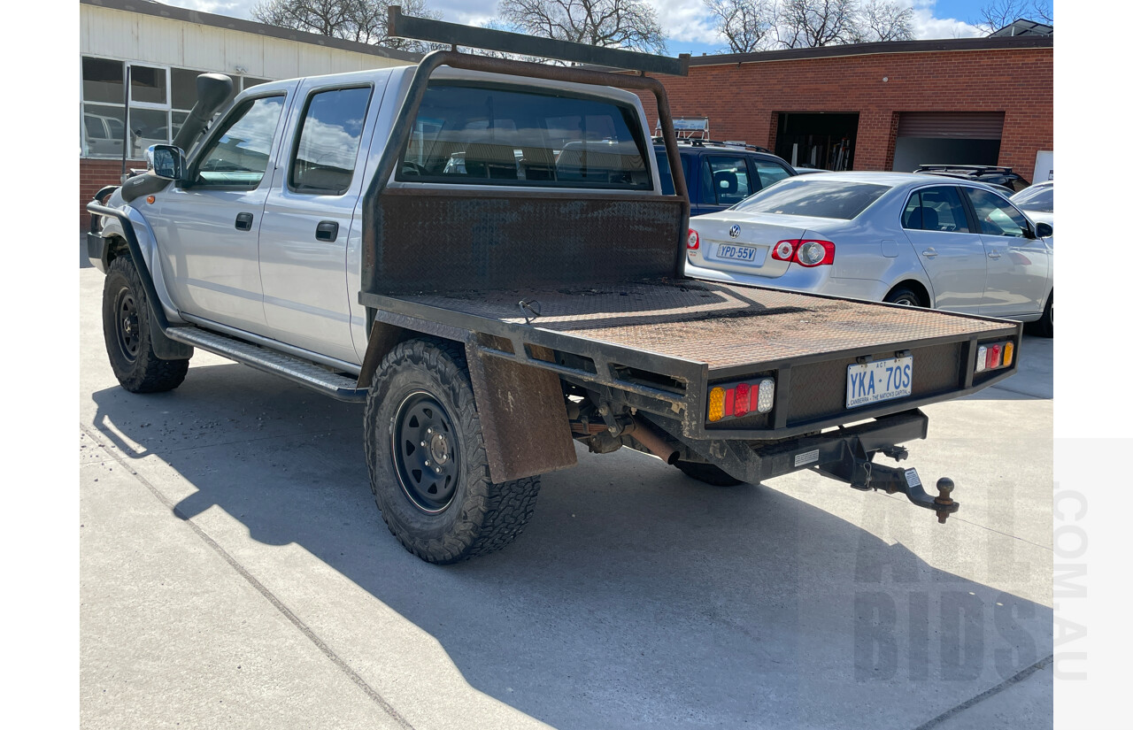 4/2013 Nissan Navara DX (4x4) D22 SERIES 5 C/Chas Silver 2.5L