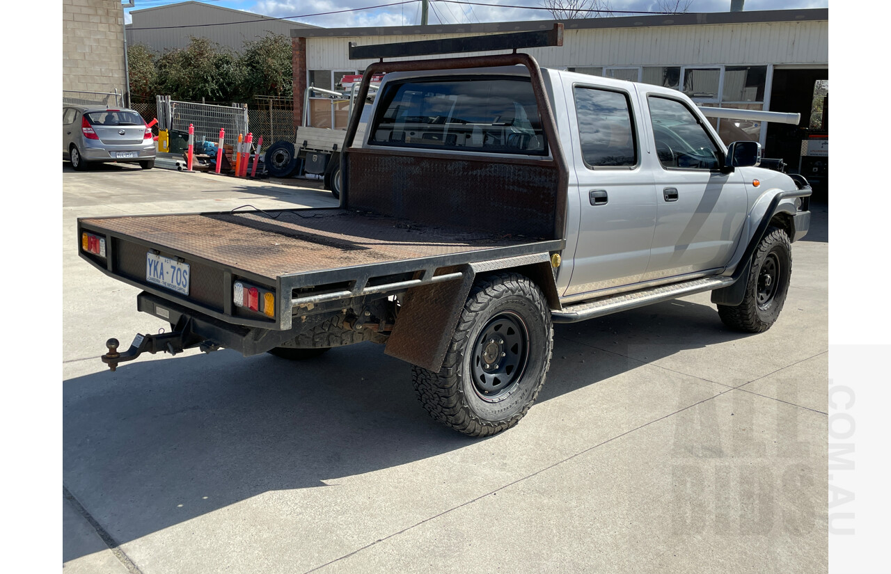 4/2013 Nissan Navara DX (4x4) D22 SERIES 5 C/Chas Silver 2.5L