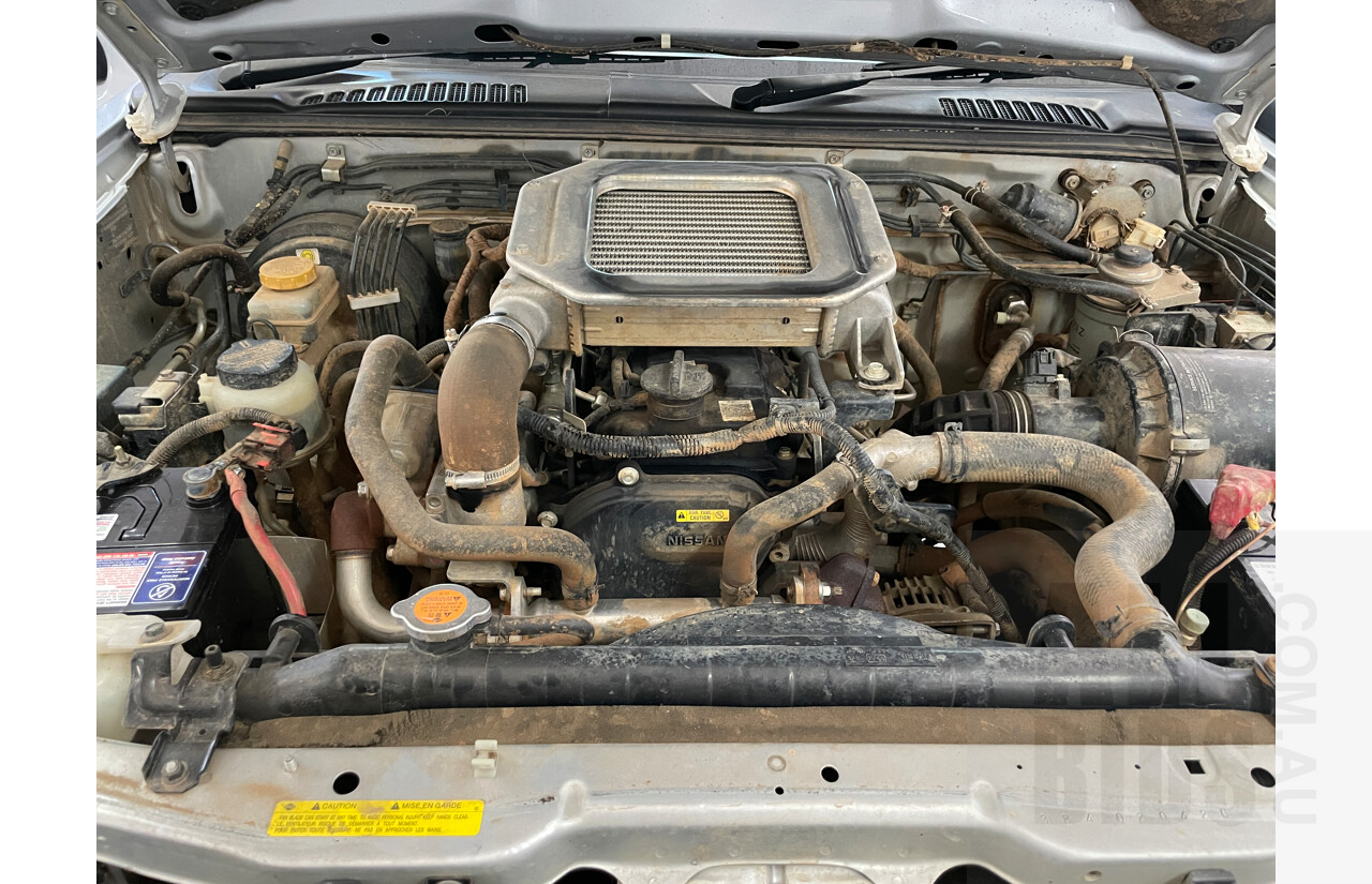 4/2013 Nissan Navara DX (4x4) D22 SERIES 5 C/Chas Silver 2.5L