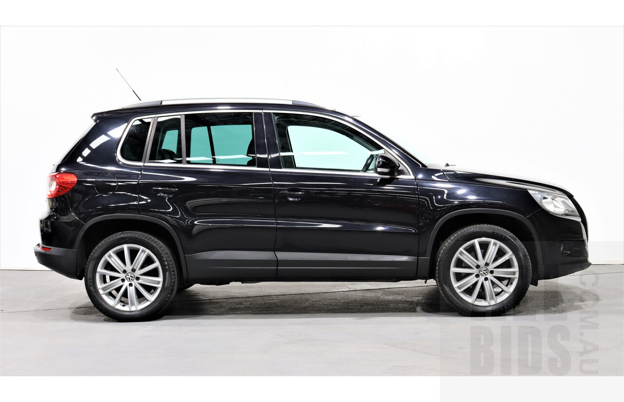 2/2010 Volkswagen Tiguan TSI 5NC 4d Wagon Black 2.0L Turbo