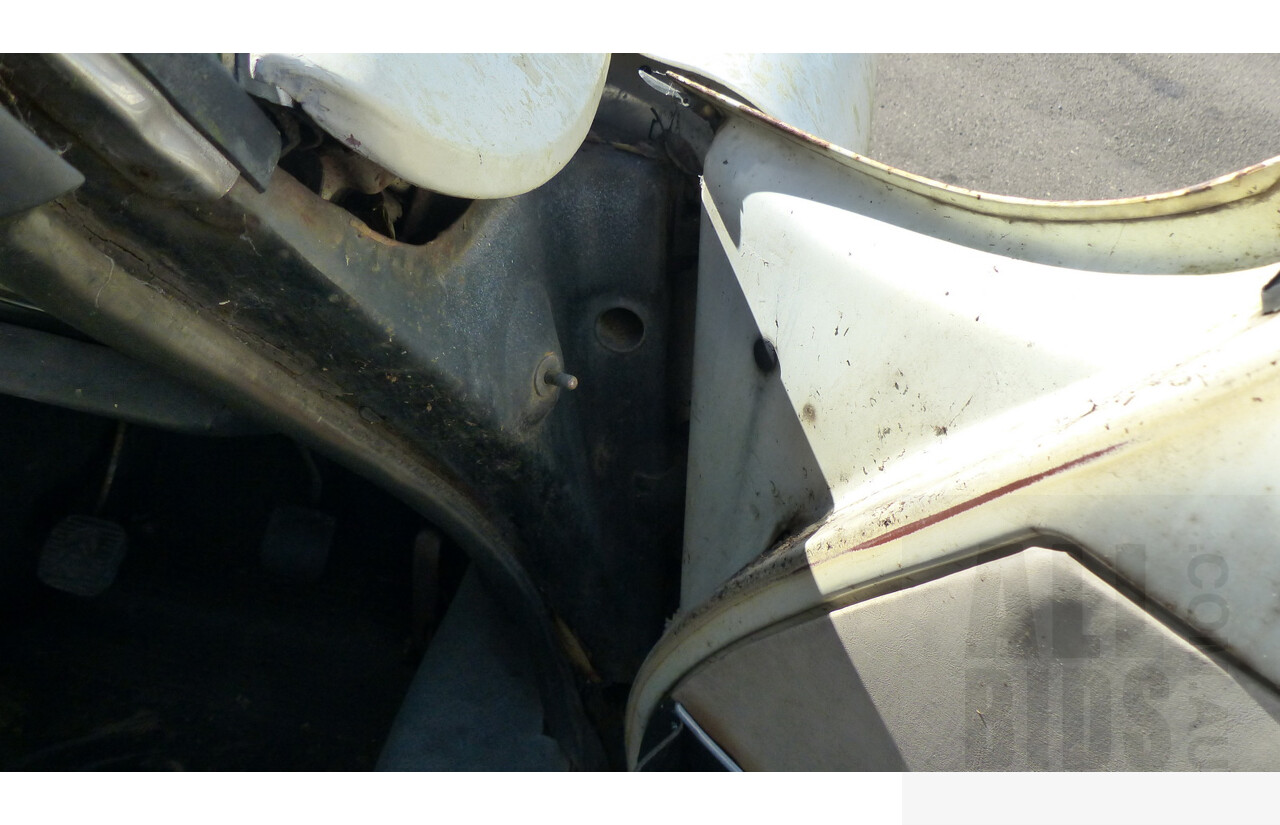 1958-1962 Citroen ID-19 4d Sedan White 2.0L - Very Rare Australian-Built Model