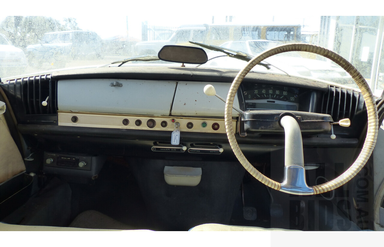 1958-1962 Citroen ID-19 4d Sedan White 2.0L - Very Rare Australian-Built Model