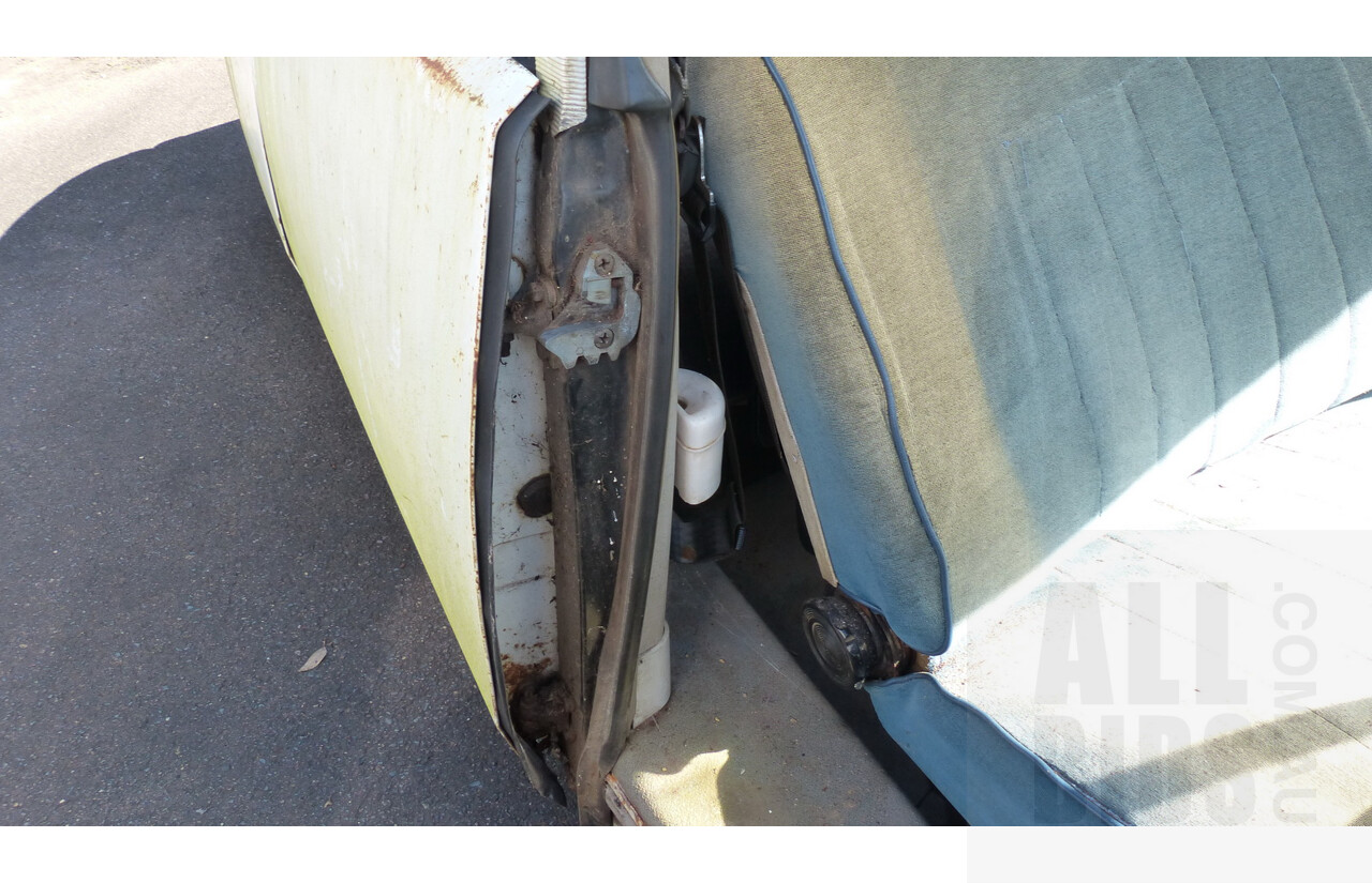 1958-1962 Citroen ID-19 4d Sedan White 2.0L - Very Rare Australian-Built Model