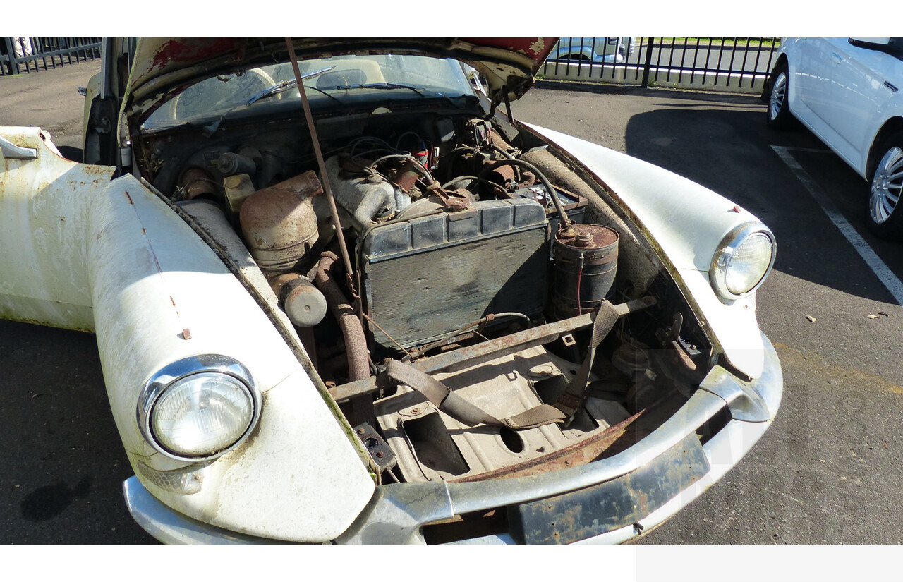 1958-1962 Citroen ID-19 4d Sedan White 2.0L - Very Rare Australian-Built Model