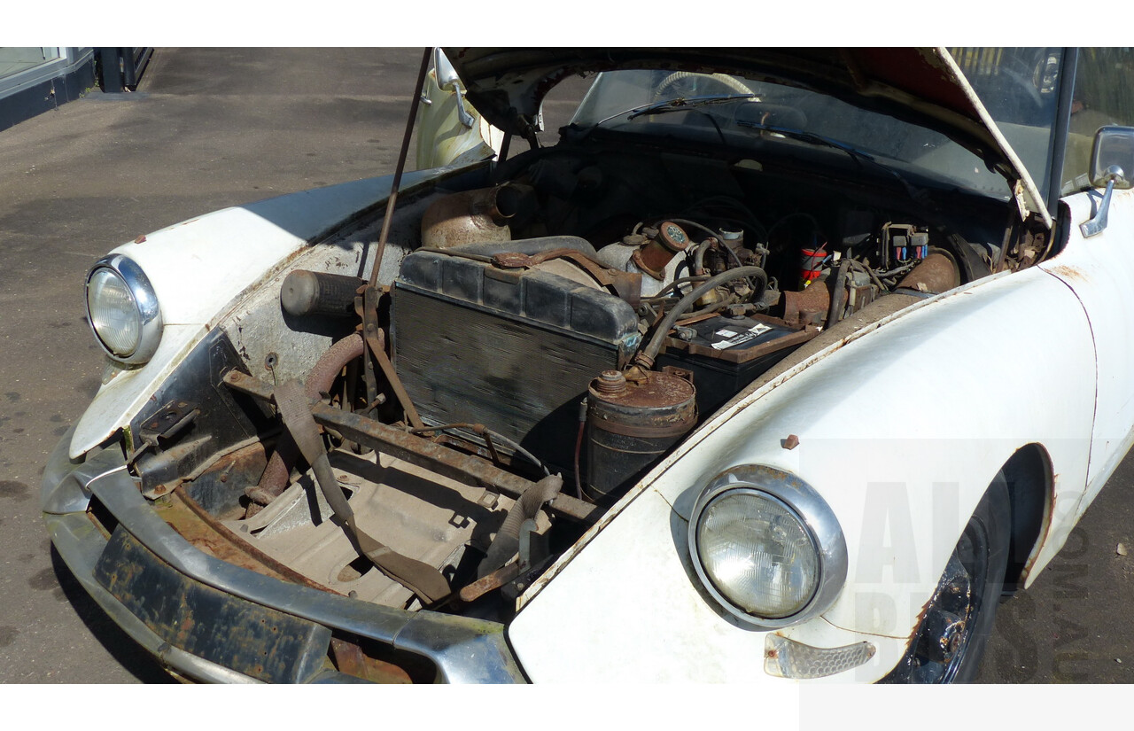 1958-1962 Citroen ID-19 4d Sedan White 2.0L - Very Rare Australian-Built Model