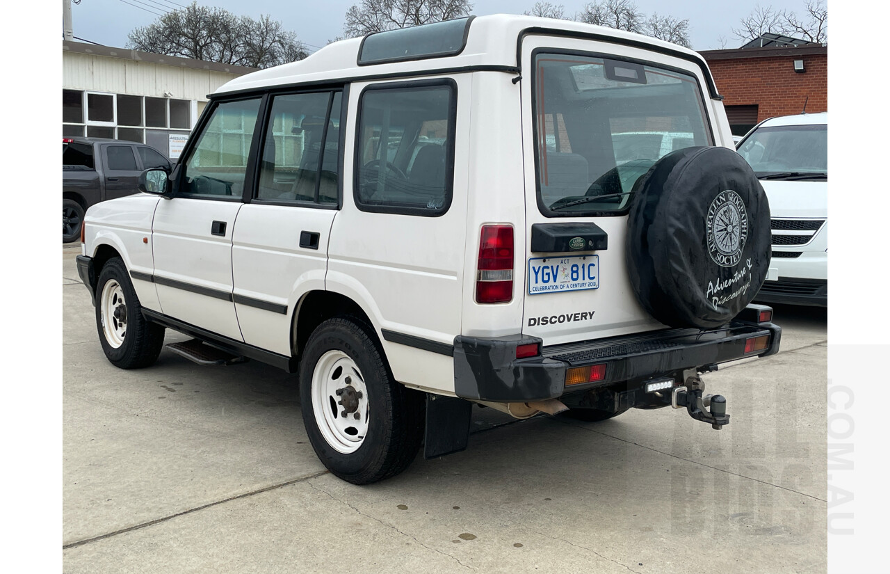 4/1995 Land Rover Discovery Tdi (4x4)  4d Wagon White 2.5L