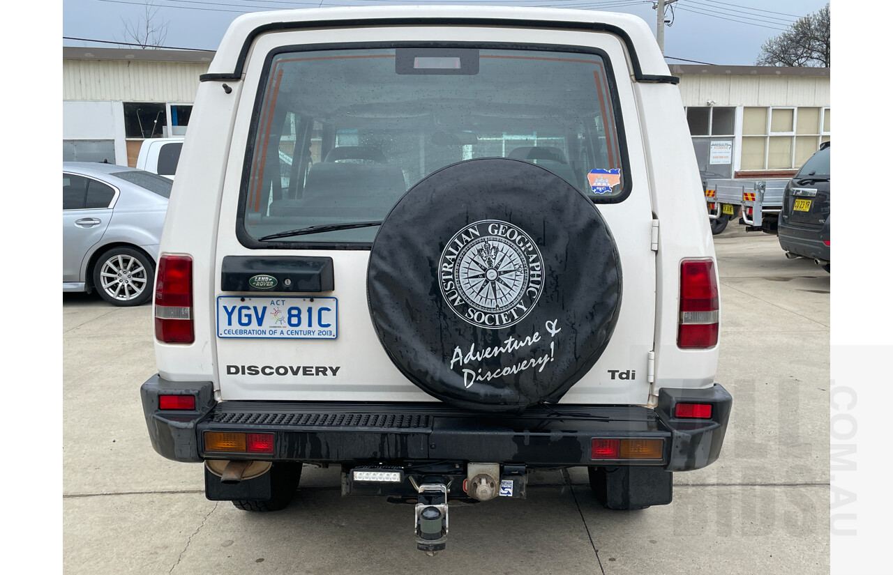 4/1995 Land Rover Discovery Tdi (4x4)  4d Wagon White 2.5L