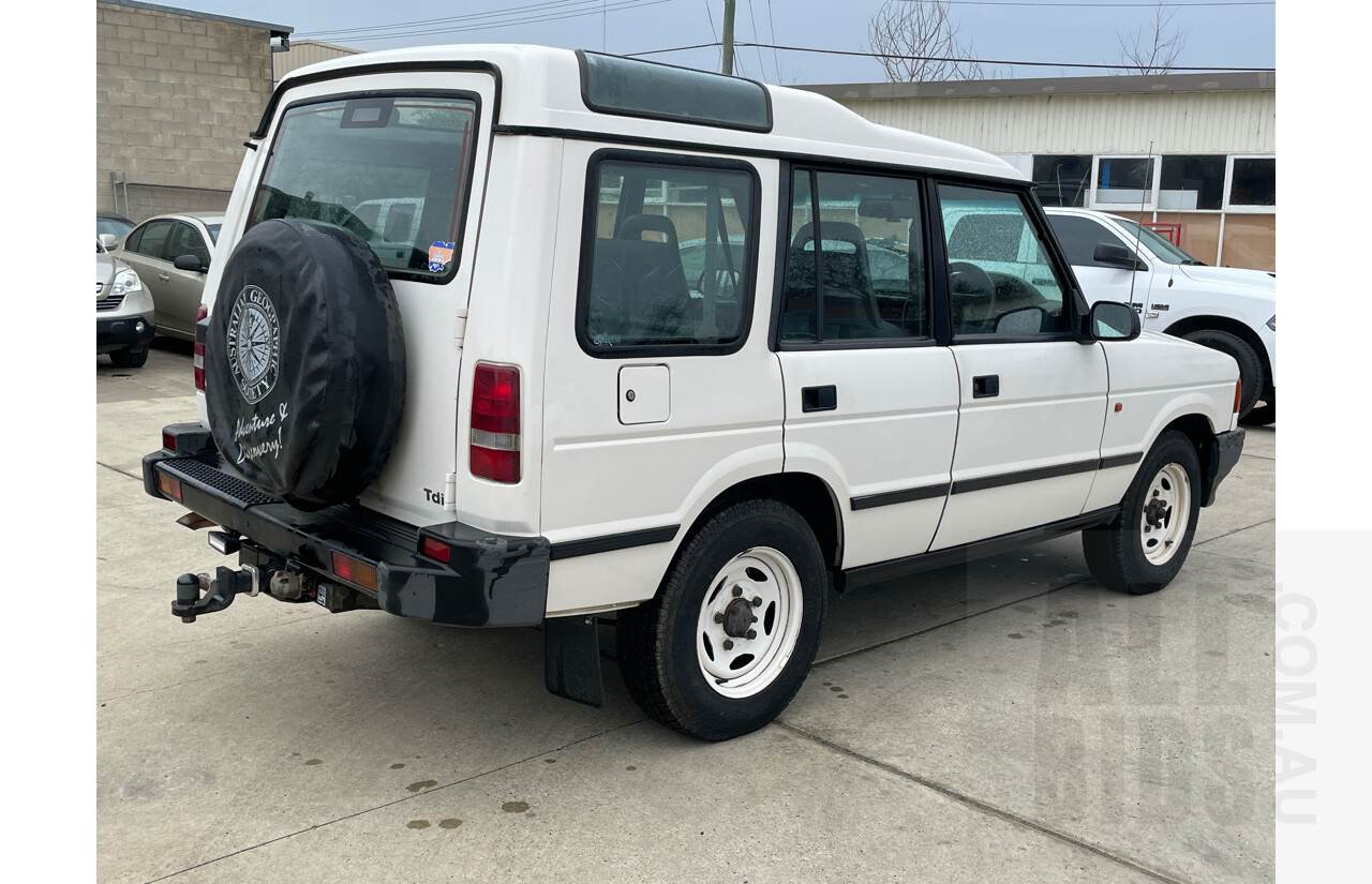 4/1995 Land Rover Discovery Tdi (4x4)  4d Wagon White 2.5L
