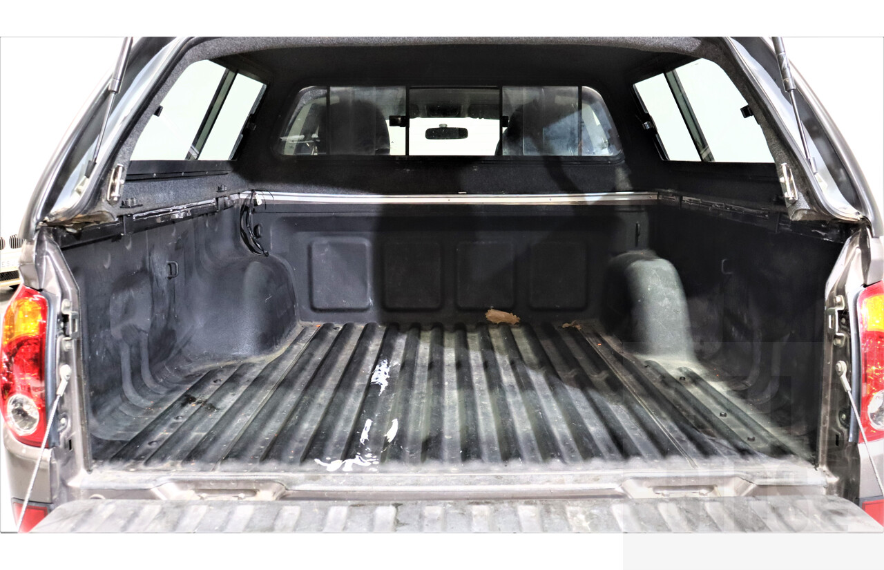 2/2013 Mitsubishi Triton Glx-R (4x4) MN MY13 Double Cab Utility Grey 2.5L