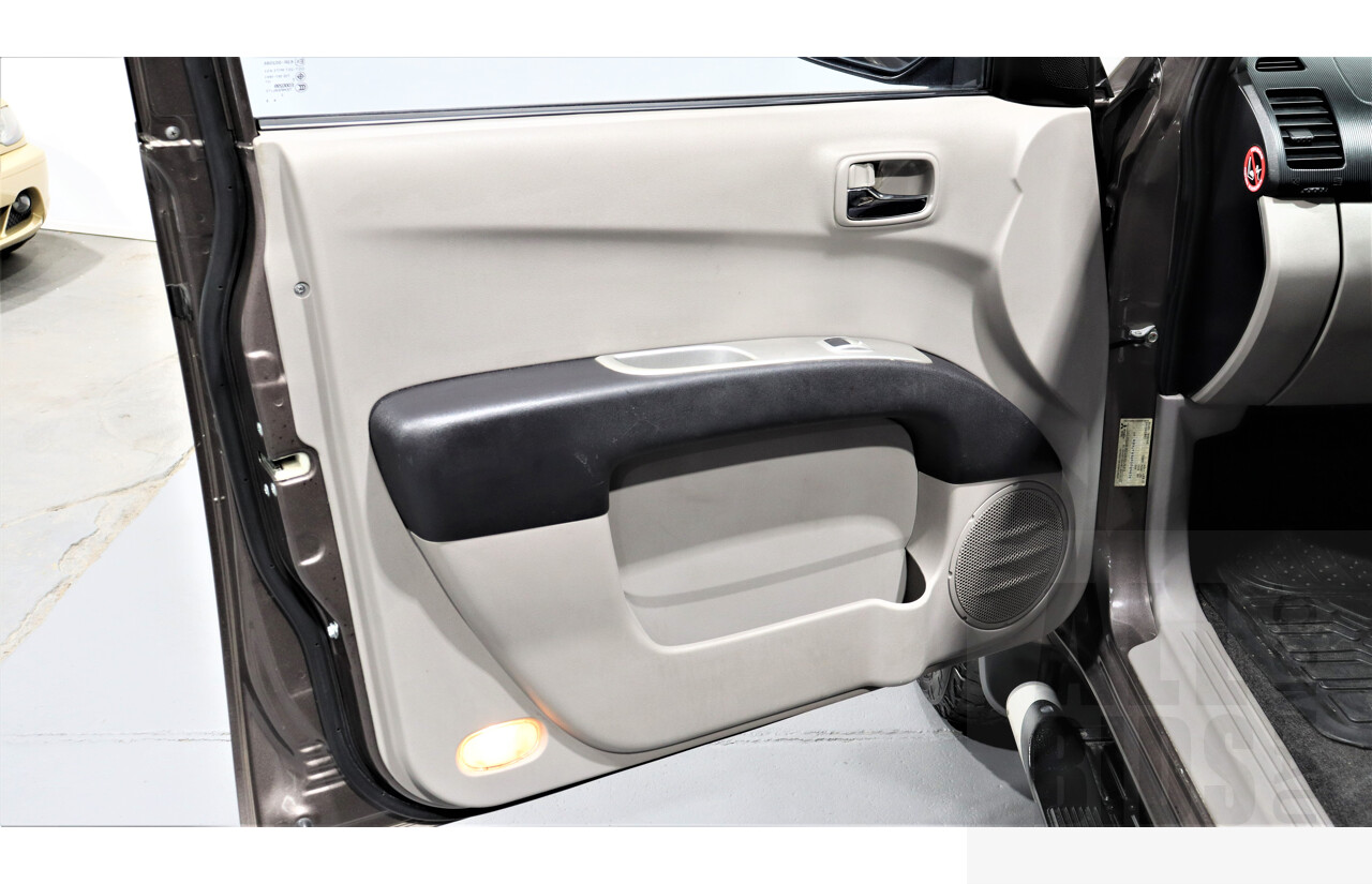 2/2013 Mitsubishi Triton Glx-R (4x4) MN MY13 Double Cab Utility Grey 2.5L