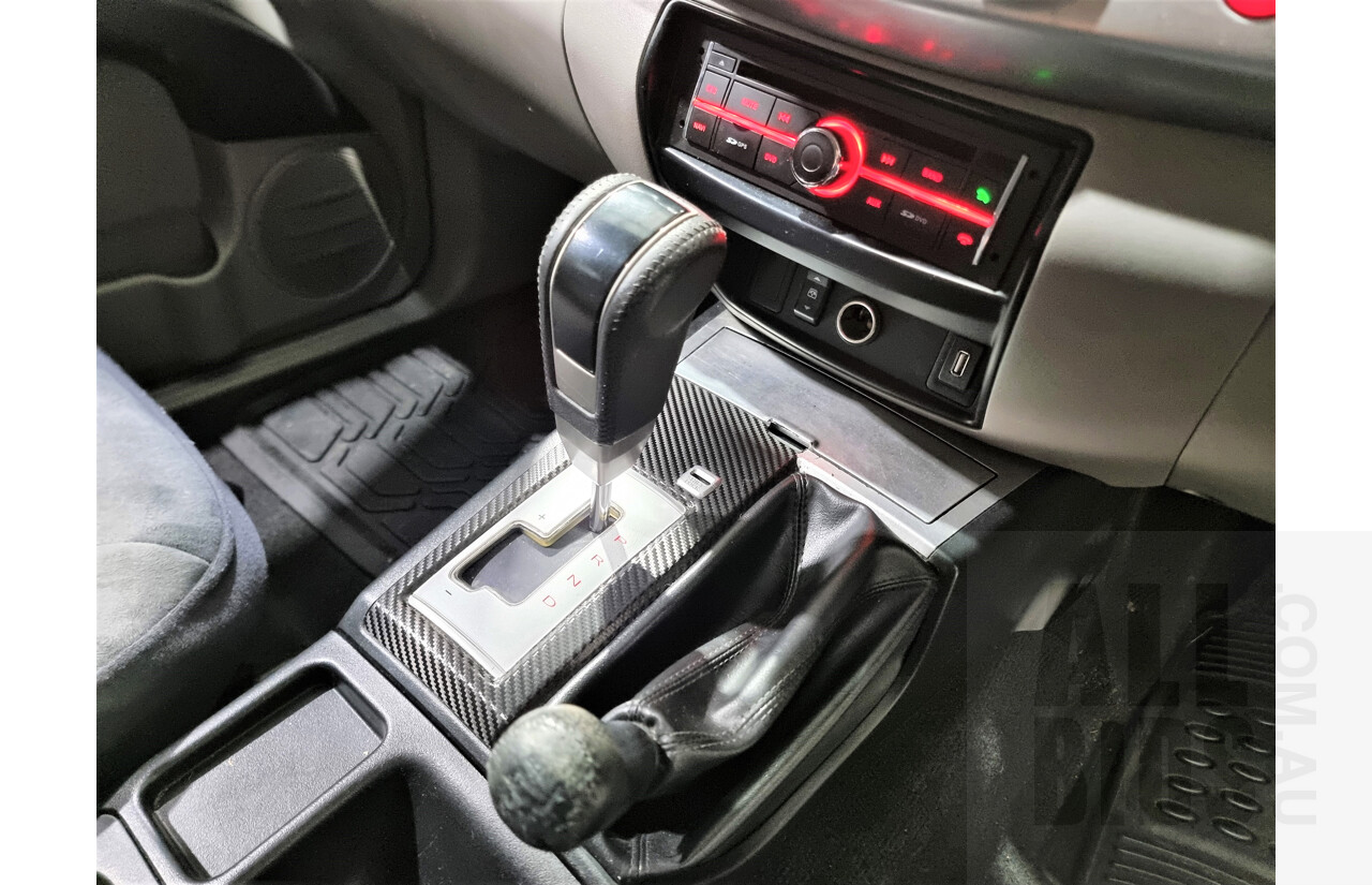 2/2013 Mitsubishi Triton Glx-R (4x4) MN MY13 Double Cab Utility Grey 2.5L