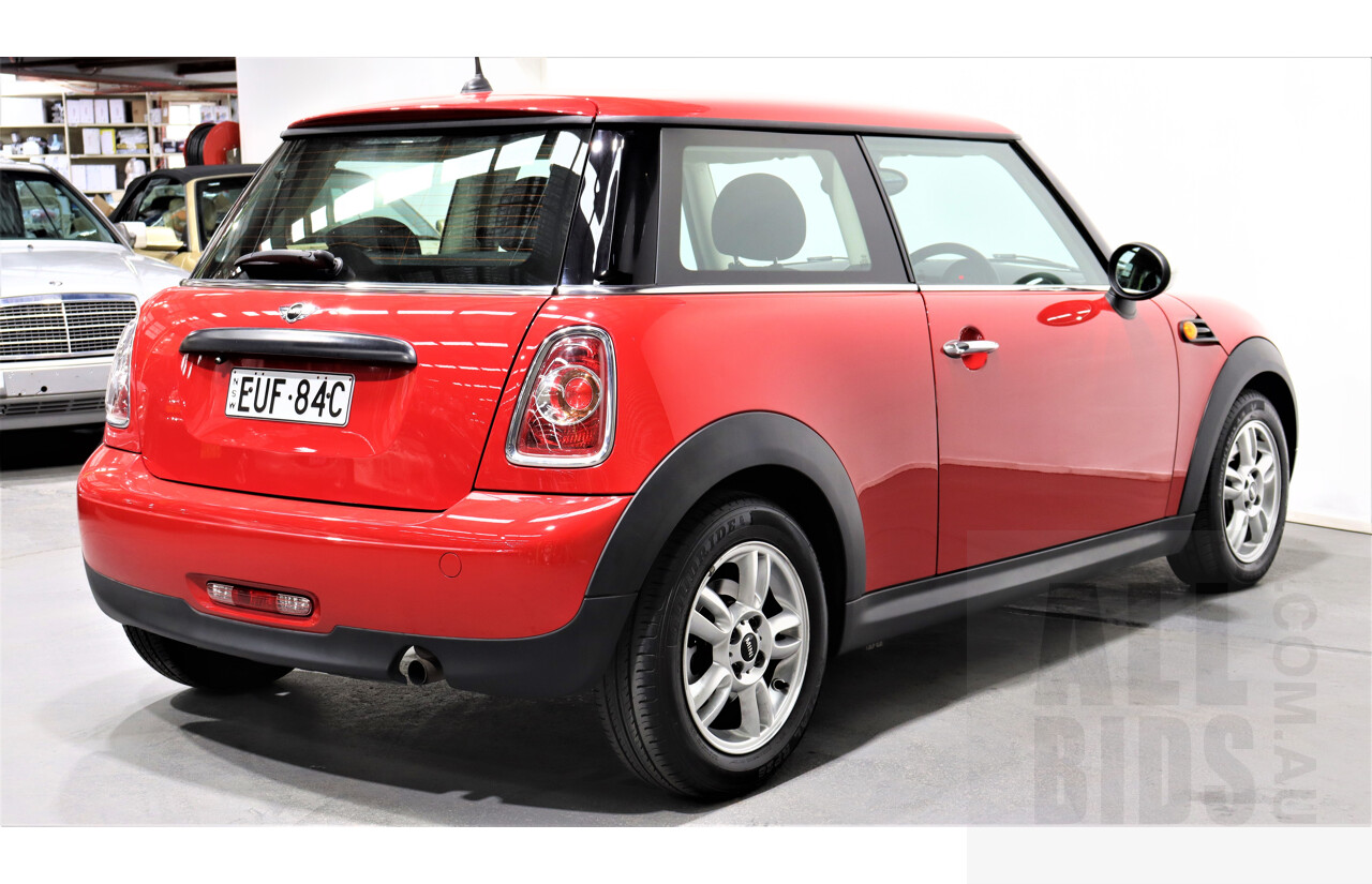 8/2012 Mini Cooper  R56 MY12 2d Hatchback Red 1.6L