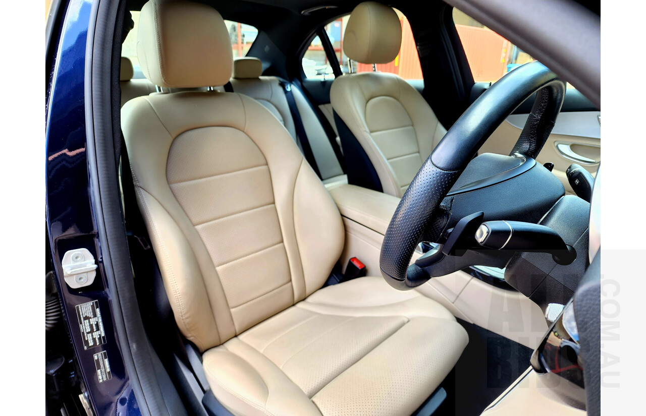 1/2015 Mercedes-Benz C200 W205 4d Sedan Metallic Blue 2.0L - Turbo