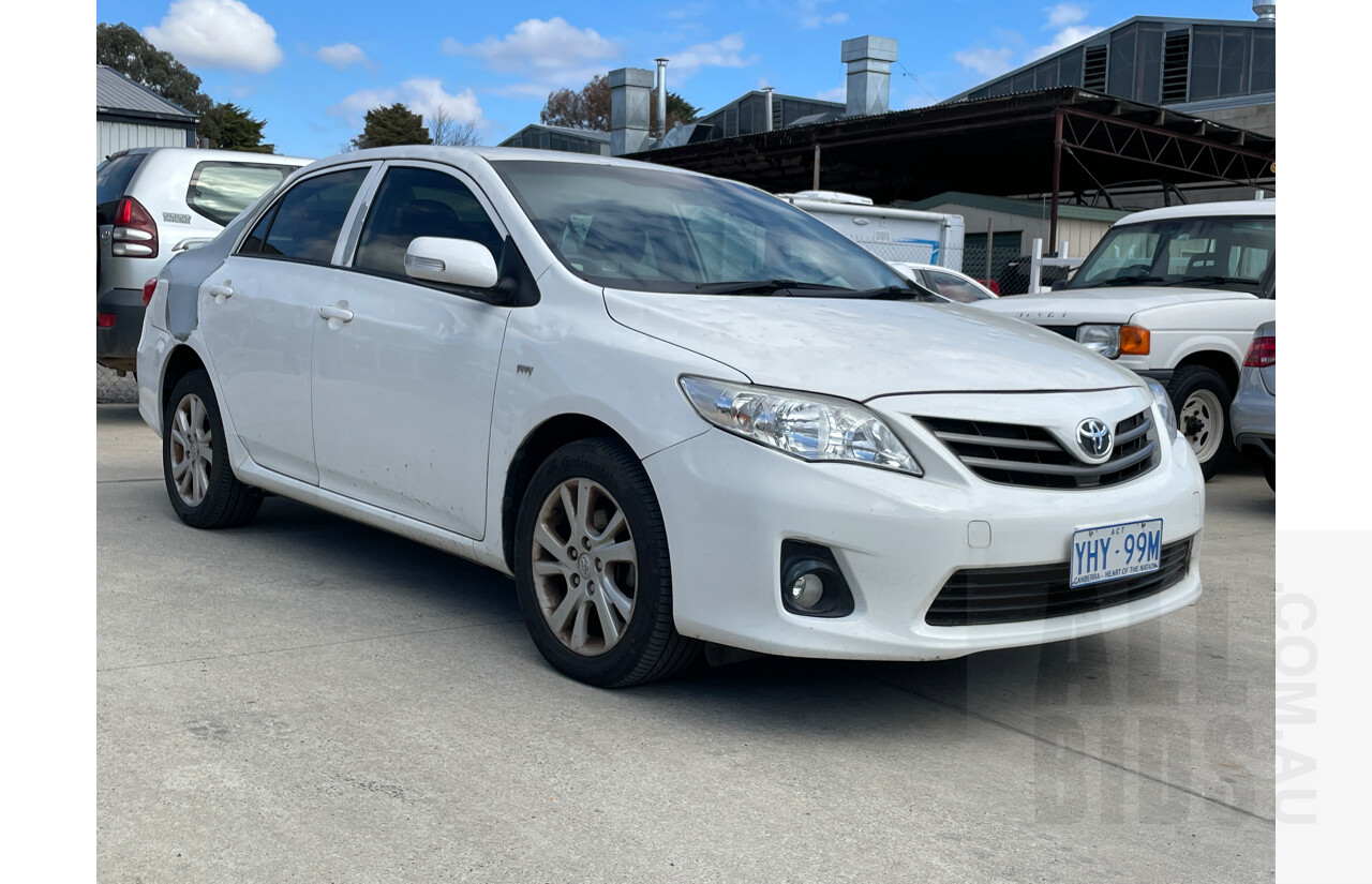 4/2012 Toyota Corolla Ascent Sport ZRE152R MY11 4d Sedan White 1.8L