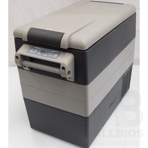 Cenco 55 Litre 12/24 Volt Portable Fridge