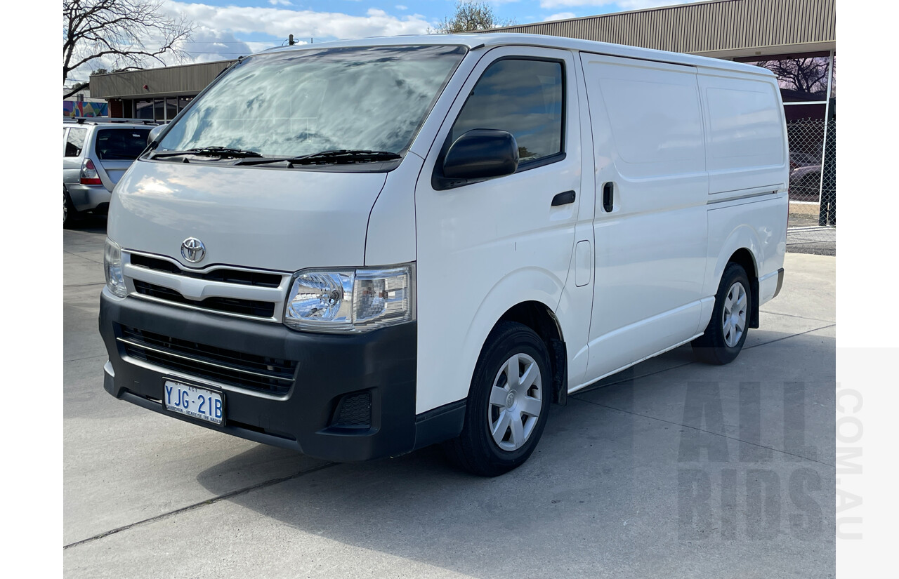 1/2013 Toyota Hiace LWB TRH201R MY12 UPGRADE 4d Van White 2.7L - USED