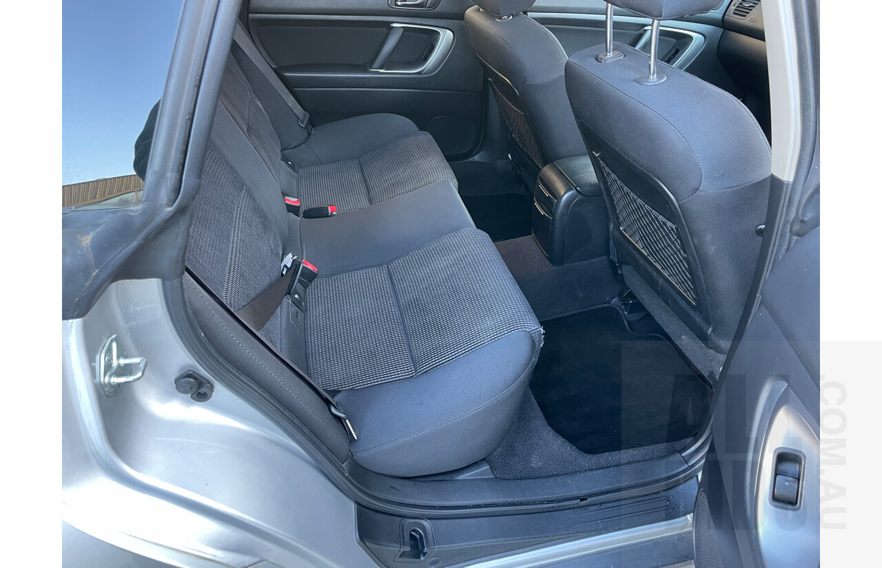 6/2004 Subaru Outback 2.5i MY04 4d Wagon Silver 2.5L