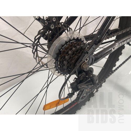 Fluid Method 21 Speed Mountain Bike