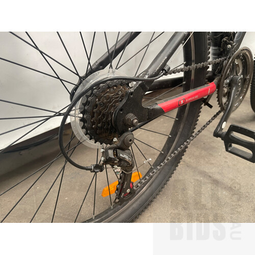 Gold Cross Morton 60 18 Speed Boys Bike