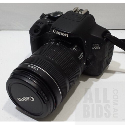 Canon EOS 650D With Lens EF-S 18-135 Mm