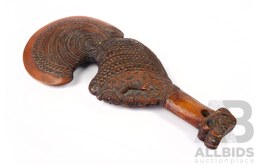 Cast Resin New Zealand Maori Patu Patu Club