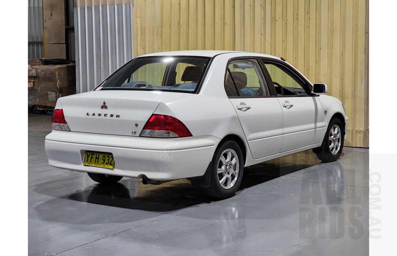 7/2002 Mitsubishi Lancer LS CG 4d Sedan White 2.0L