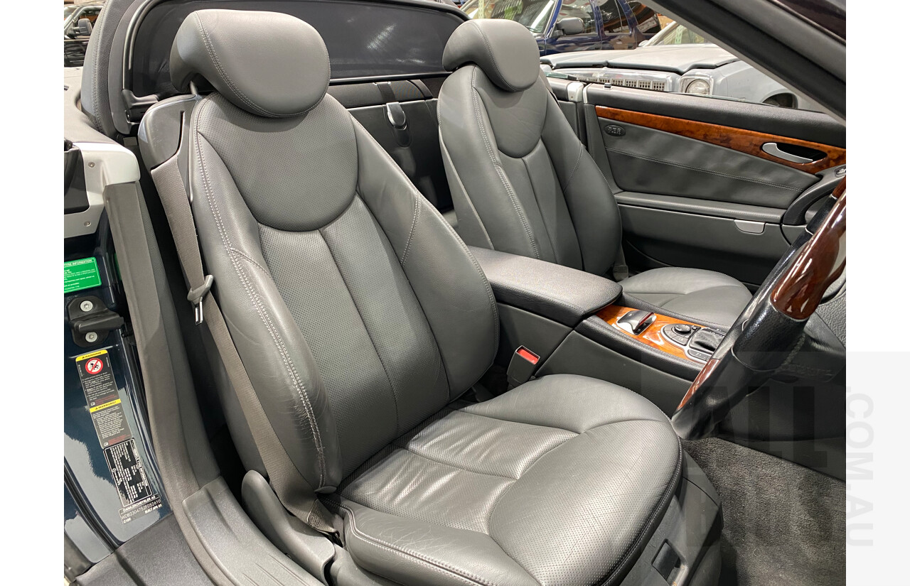 6/2003 Mercedes-Benz Sl500  R230 2d Convertible White 5.0L