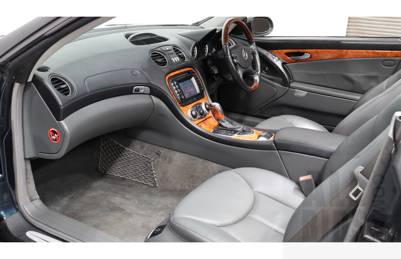 6/2003 Mercedes-Benz Sl500  R230 2d Convertible White 5.0L