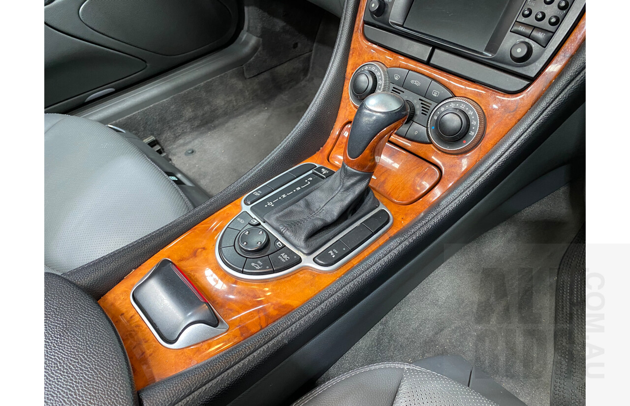 6/2003 Mercedes-Benz Sl500  R230 2d Convertible White 5.0L