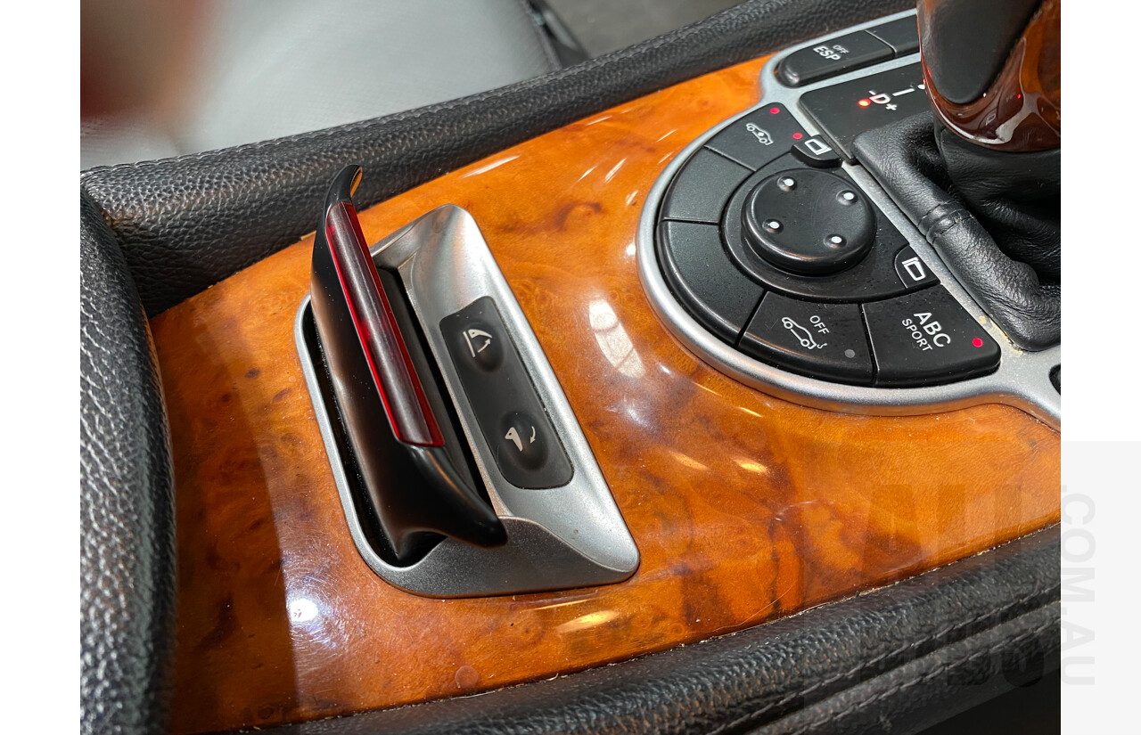 6/2003 Mercedes-Benz Sl500  R230 2d Convertible White 5.0L