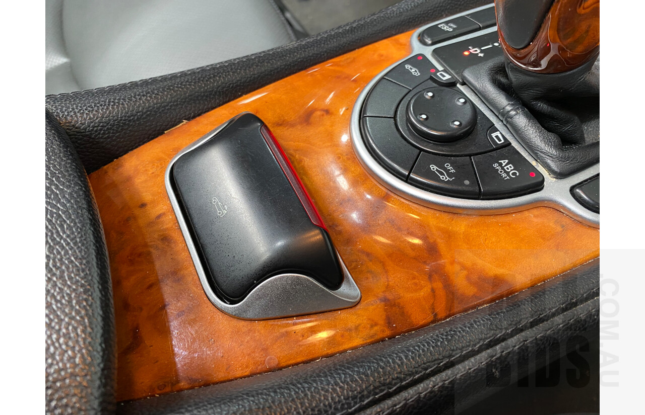 6/2003 Mercedes-Benz Sl500  R230 2d Convertible White 5.0L