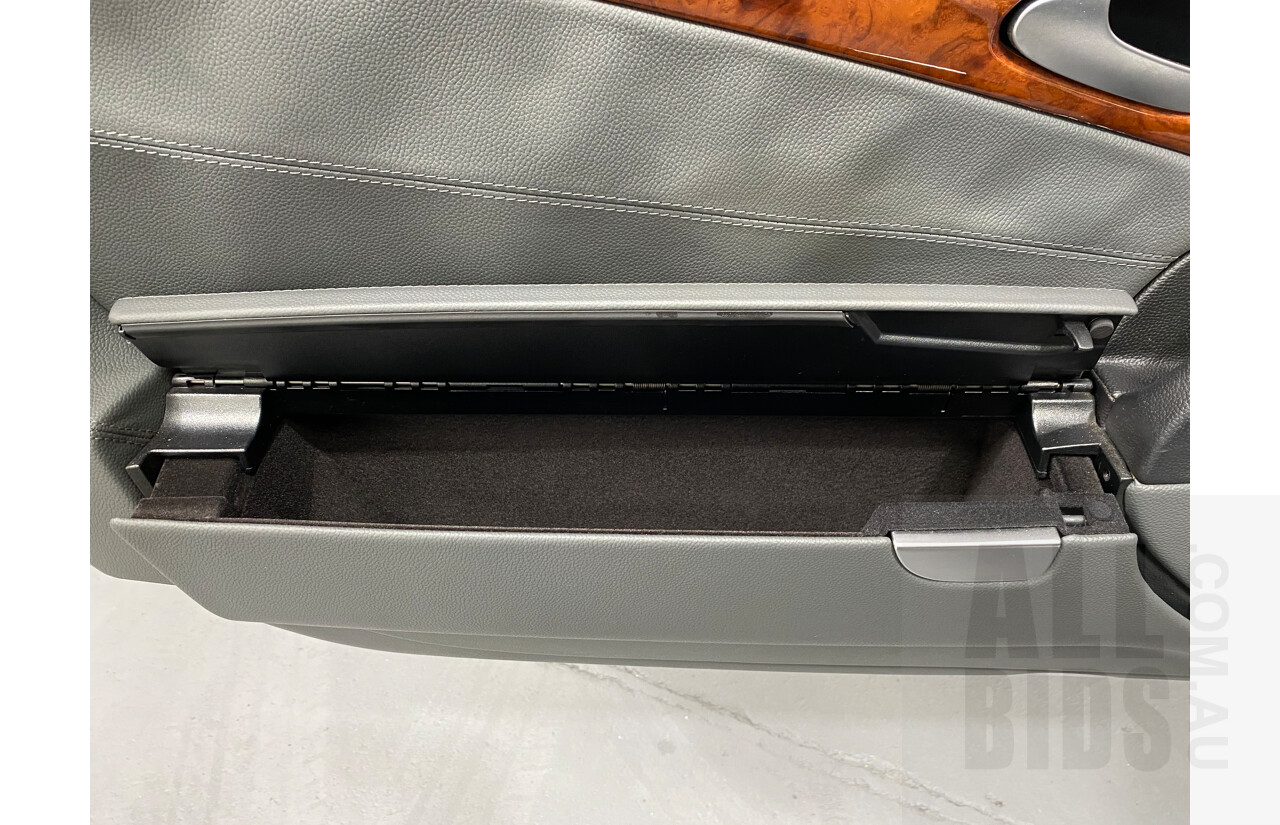 6/2003 Mercedes-Benz Sl500  R230 2d Convertible White 5.0L