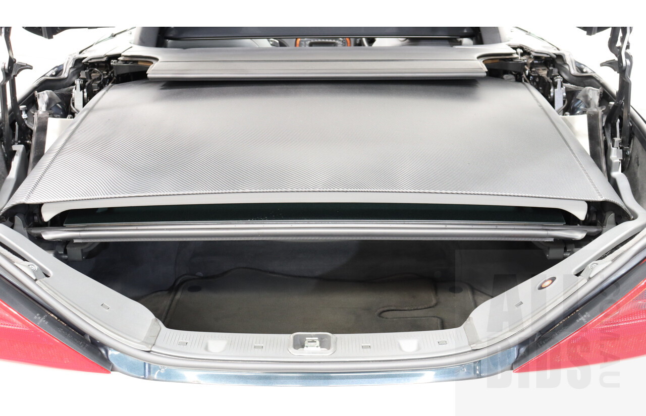 6/2003 Mercedes-Benz Sl500  R230 2d Convertible White 5.0L