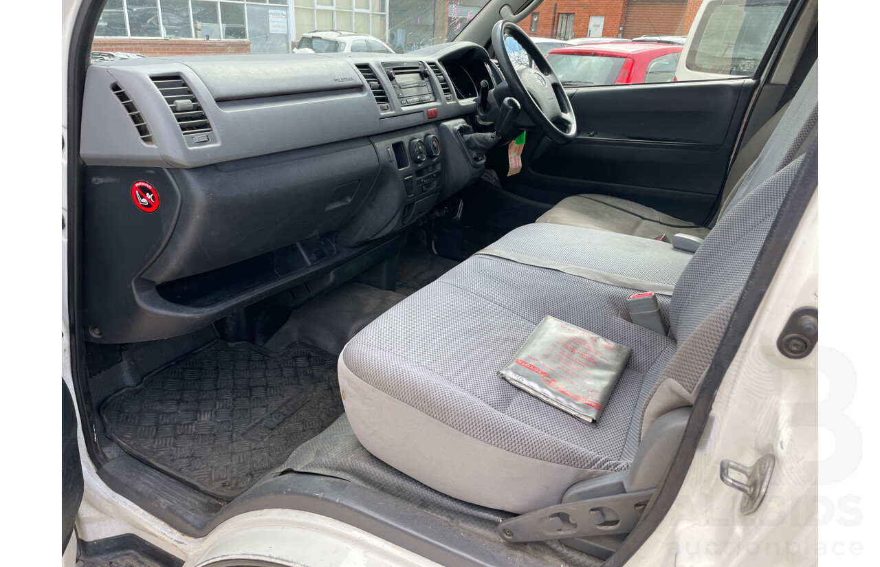 3/2008 Toyota Hiace LWB TRH201R MY07 UPGRADE 4d Van White 2.7L