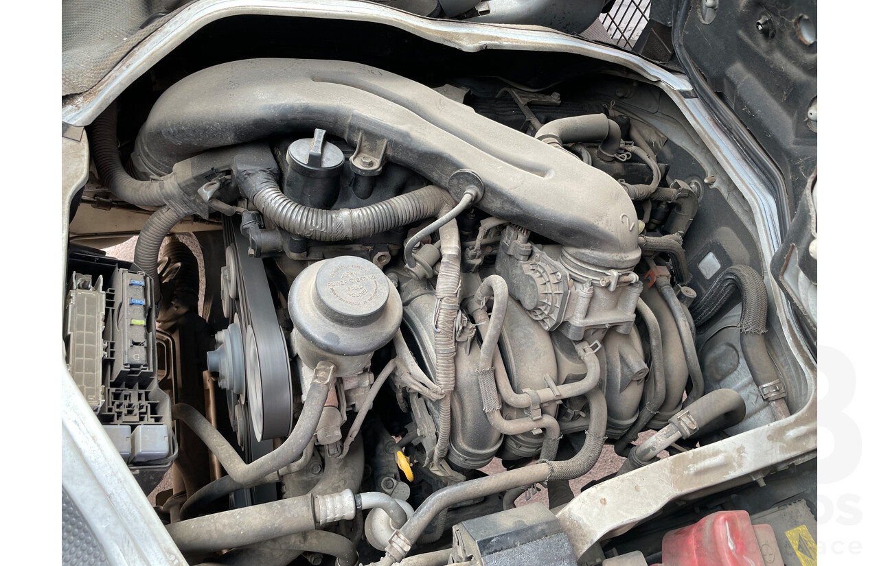 3/2008 Toyota Hiace LWB TRH201R MY07 UPGRADE 4d Van White 2.7L