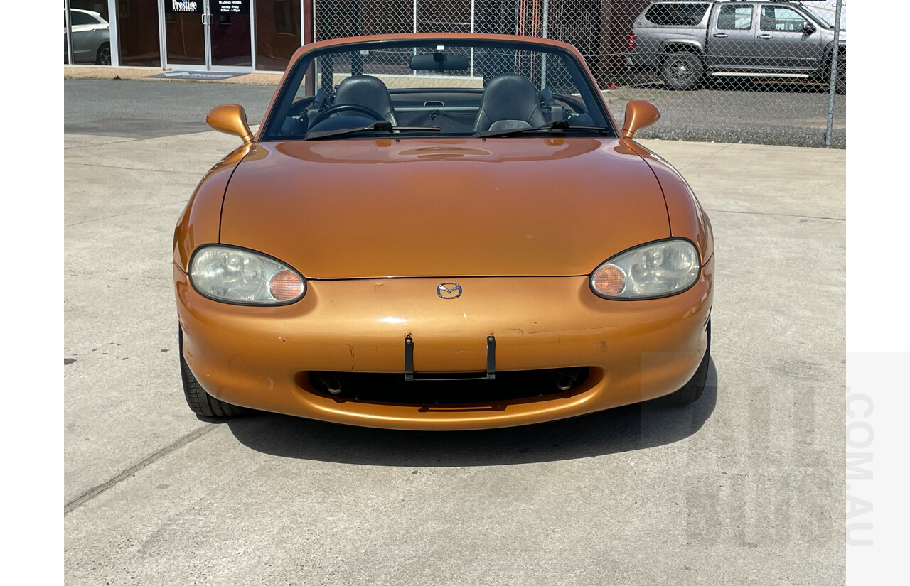 2/1999 Mazda Mx-5  NB 2d Convertible Orange 1.8L