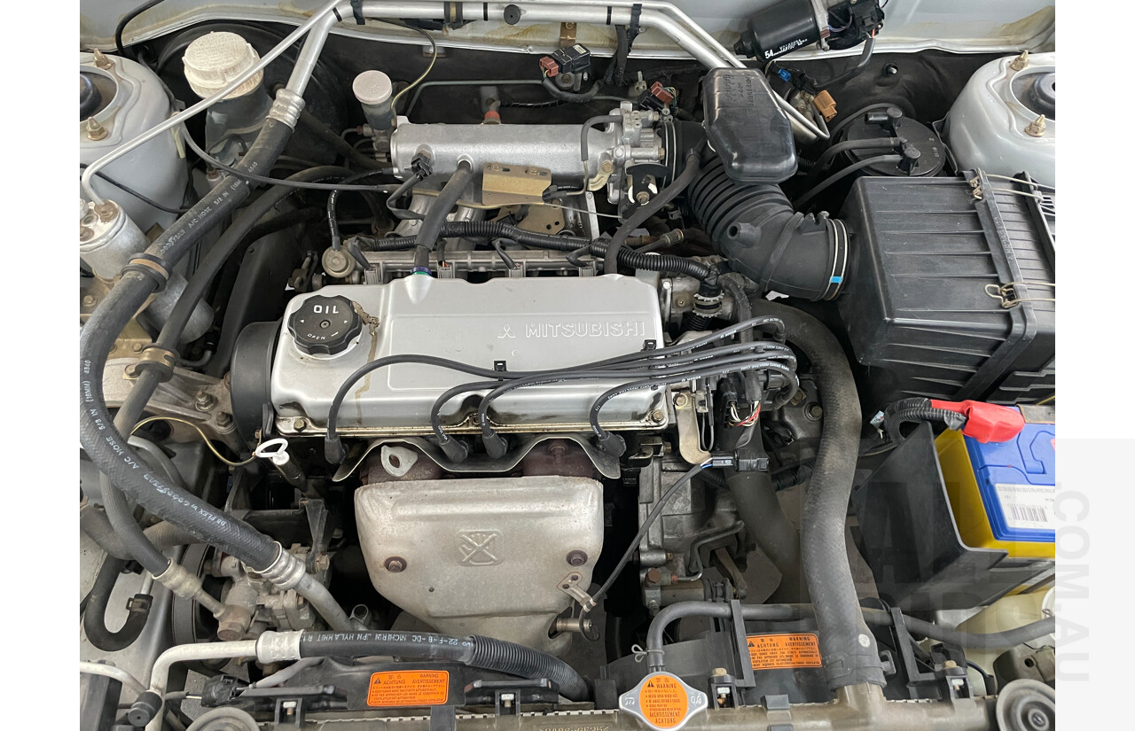 10/2000 Mitsubishi Lancer GLi CE 2d Coupe Silver Or Chrome 1.5L