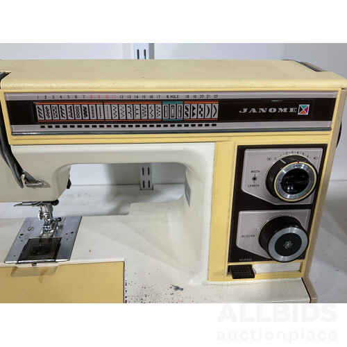 Janome Sewing Machine With Hard Case