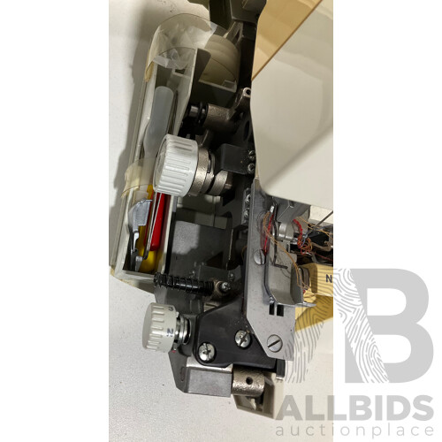 Hobbylock 783 Electronic Overlocker - Made for Pfaff West Germany