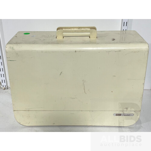 Vintage Waltons Celestial Sewing Machine With Carry-Case Cover