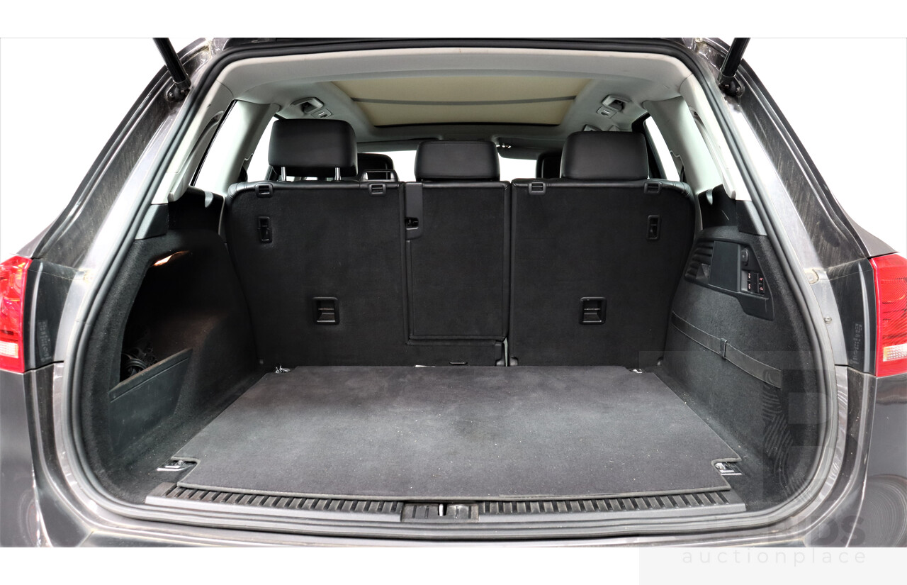9/2011 Volkswagen Touareg V6 TDI 4xmotion MY11 4d Wagon Grey 3.0L Turbo Diesel