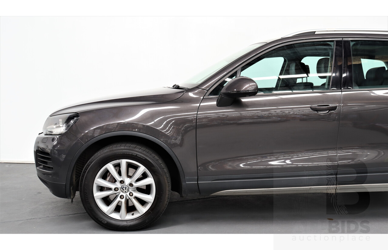 9/2011 Volkswagen Touareg V6 TDI 4xmotion MY11 4d Wagon Grey 3.0L Turbo Diesel