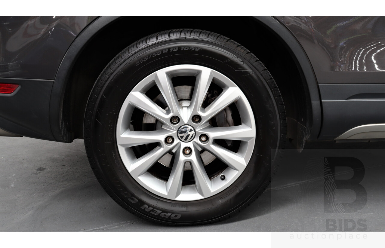 9/2011 Volkswagen Touareg V6 TDI 4xmotion MY11 4d Wagon Grey 3.0L Turbo Diesel