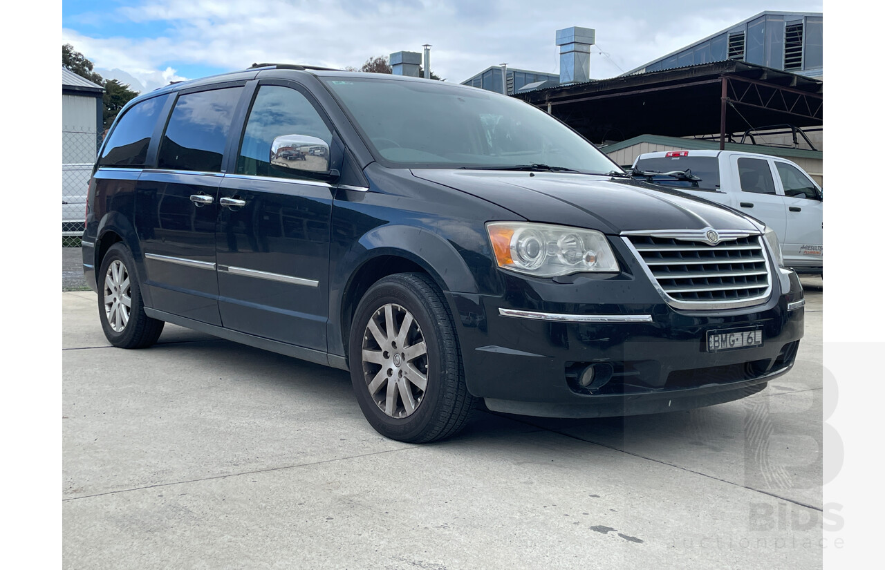 1/2010 Chrysler Grand Voyager Limited RT 4d Wagon Black 3.8L