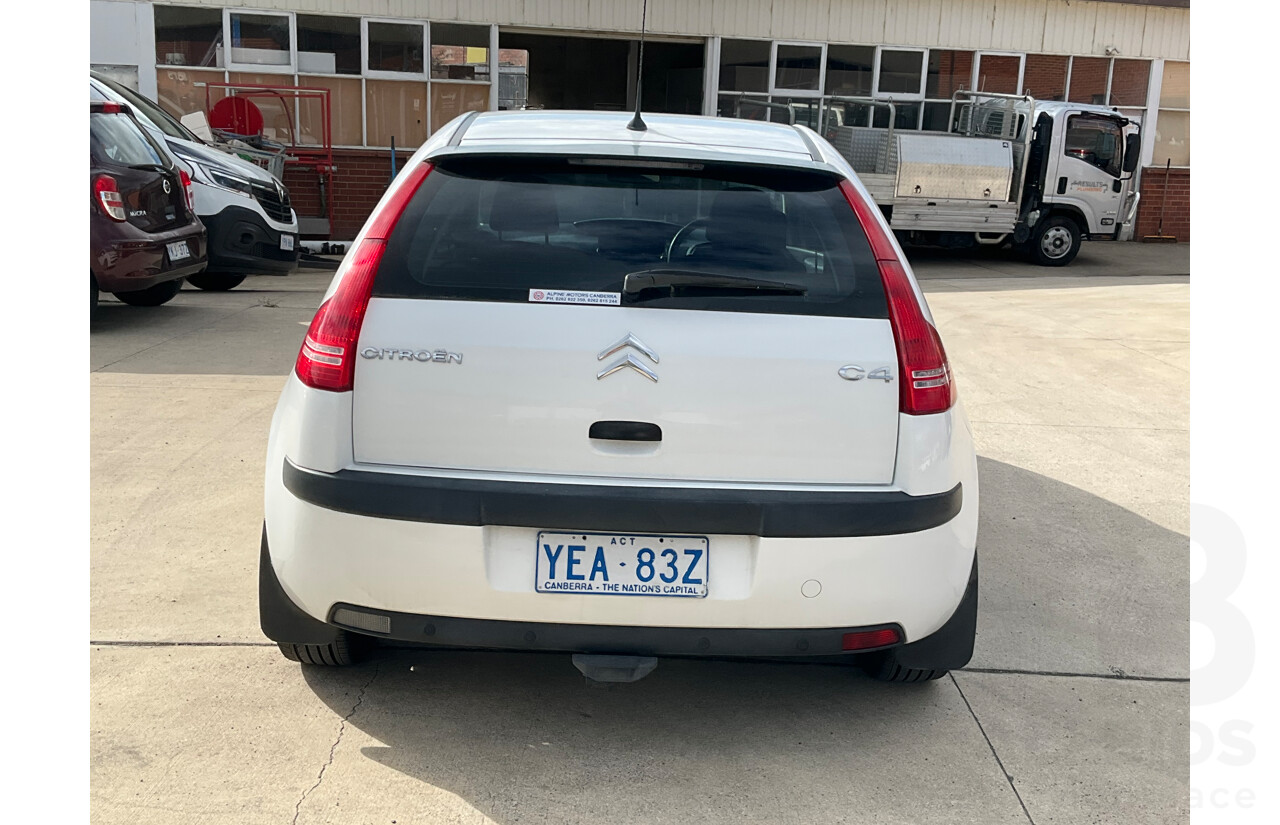 1/2006 Citroen C4 SX 5d Hatchback White 1.6L