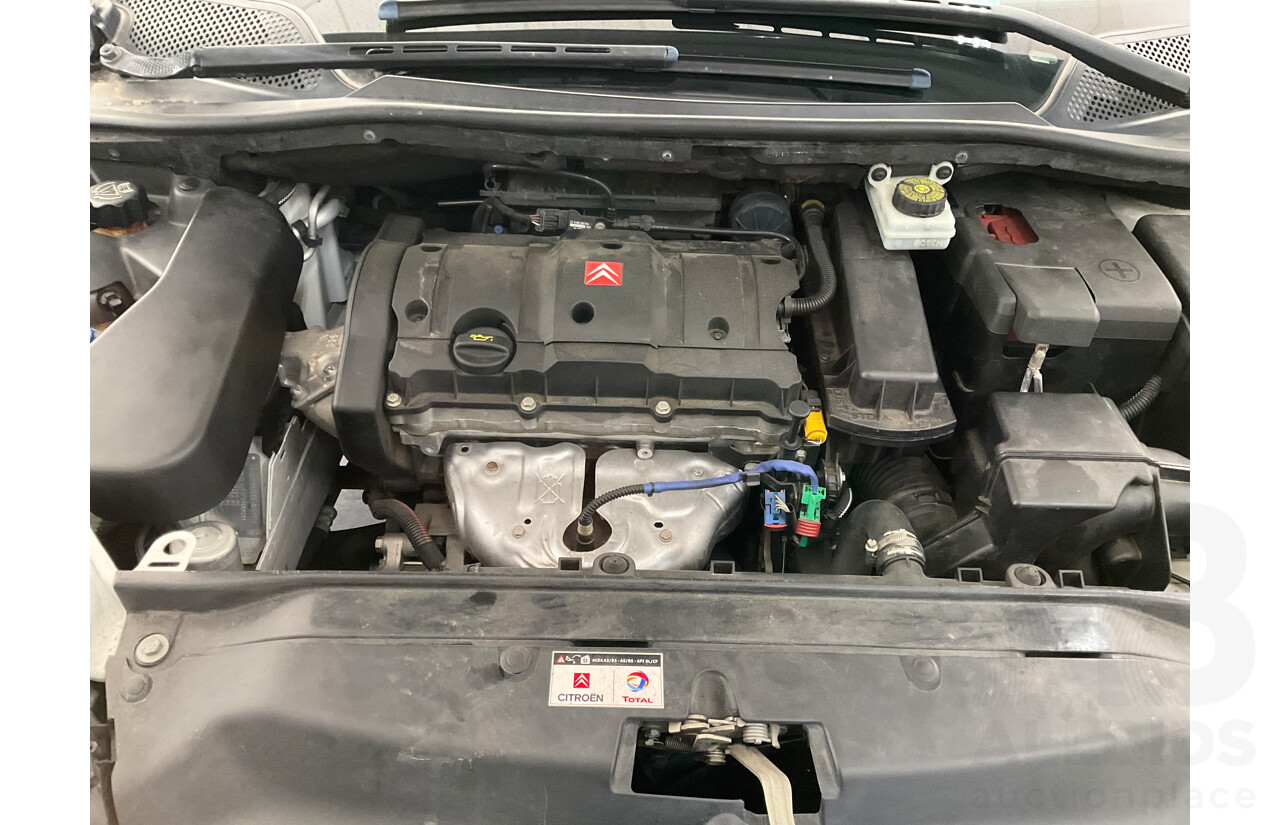 1/2006 Citroen C4 SX  5d Hatchback White 1.6L