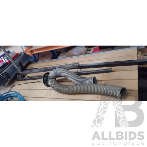 MultiCam Series II CNC Router W/ Perske Spindle Motor, Dust Extraction Unit & Accessories