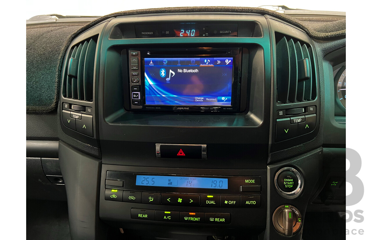 11/2007 Toyota Landcruiser GXL (4x4) VDJ200R 4d Wagon White 4.5L