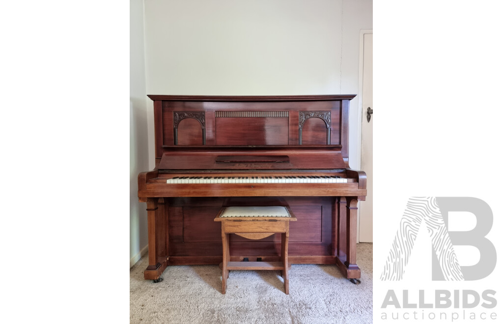 R.Görs and Spangenberg Upright Piano