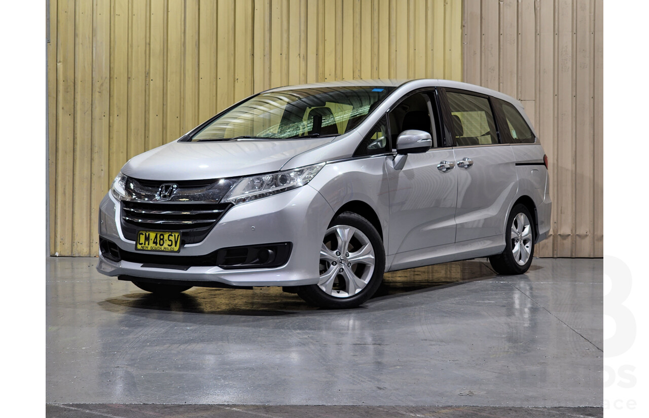 4/2017 Honda Odyssey VTi RC 4d Wagon Silver 2.4L - 8 Seater